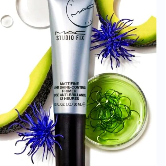 MAC Studio Fix Mattifine 12HR Shine-Control Primer - Picture 2 of 6
